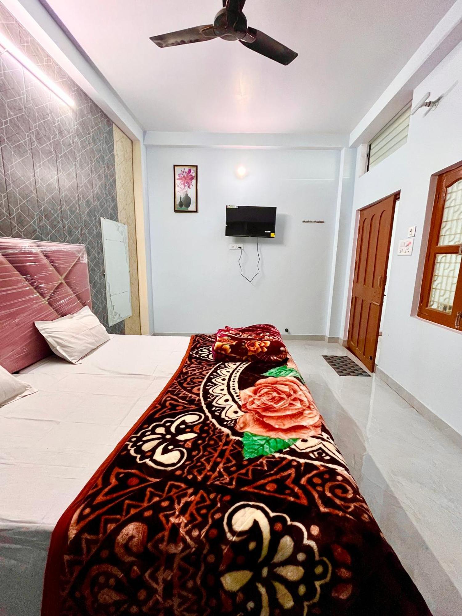 Trilok Residency - Dashashwamedh Varanasi