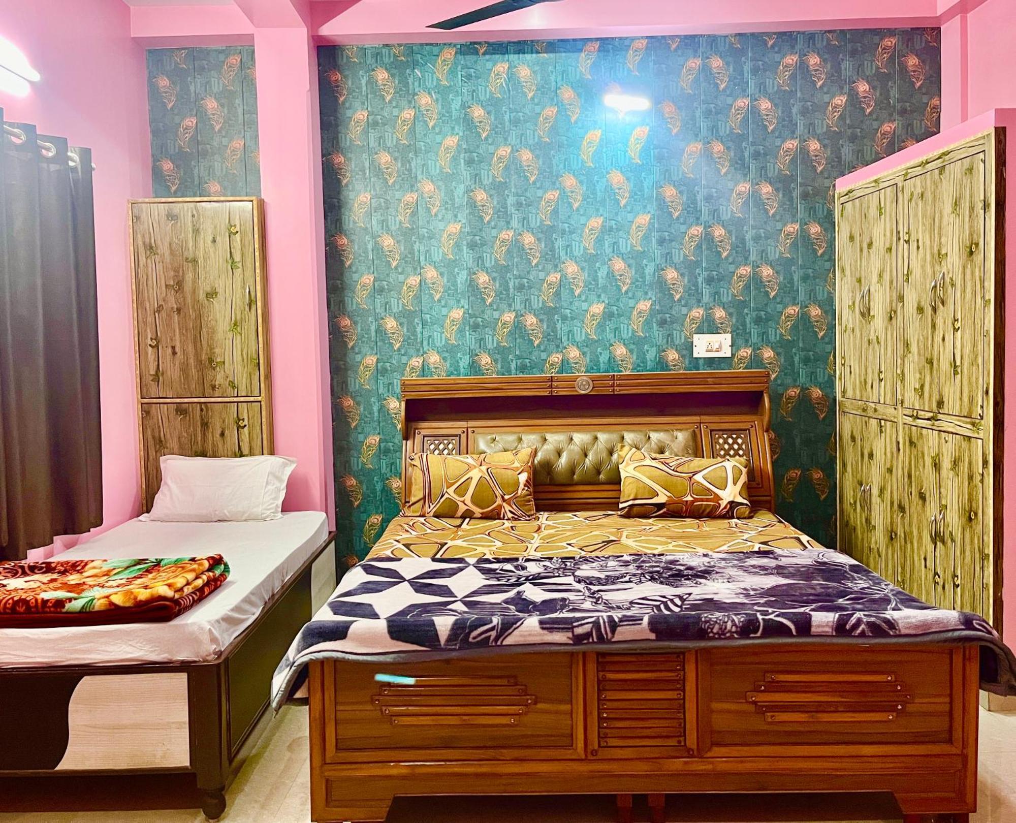 Trilok Residency - Dashashwamedh